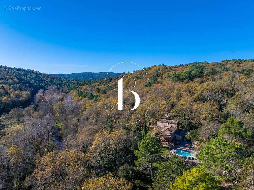 Maison à GOUDARGUES