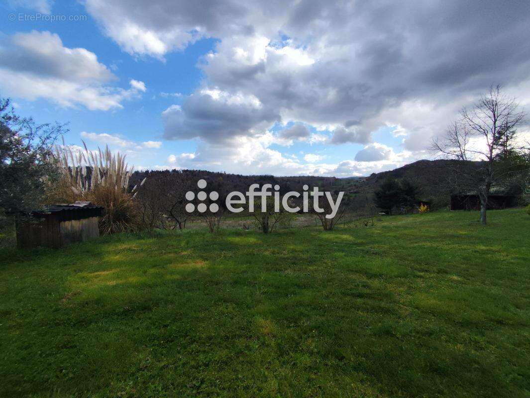 Maison à SAINT-ROMAIN-D'AY