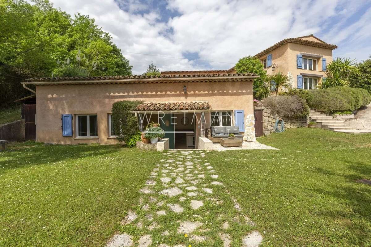 Maison à LE BAR-SUR-LOUP