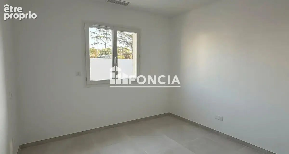 Maison neuve 4 pièces avec piscine et garage à Bassan - photo 9