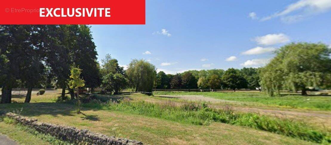 Maison à SAINT-EPAIN