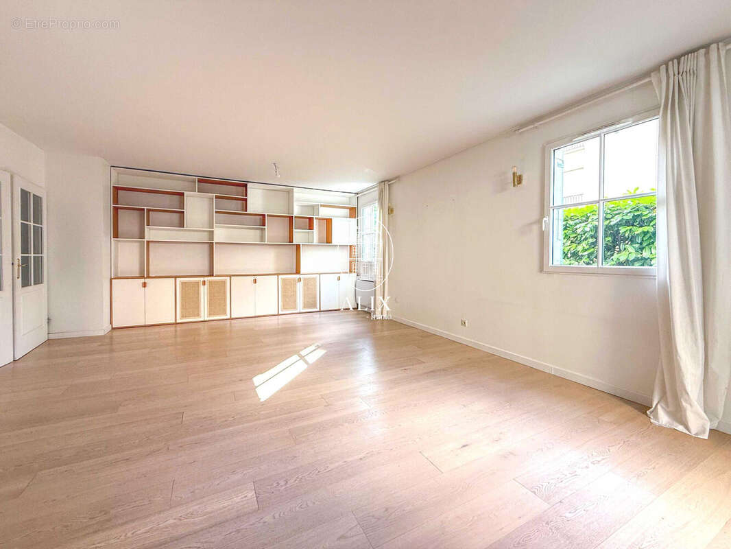 Appartement à RUEIL-MALMAISON