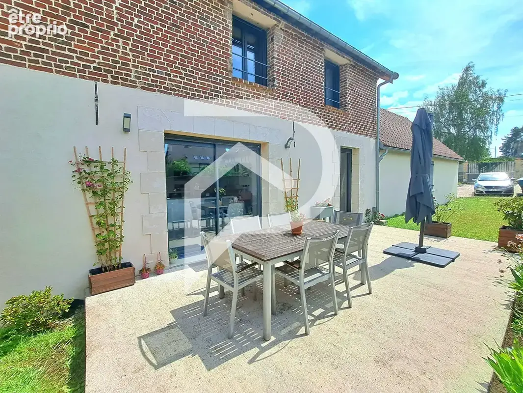 Photo Maison à Ons-En-Bray au prix de 239 500€