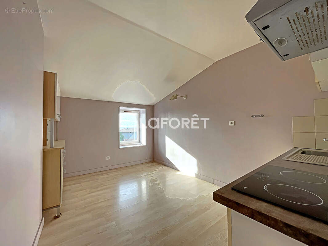 Appartement à SAINT-AMOUR