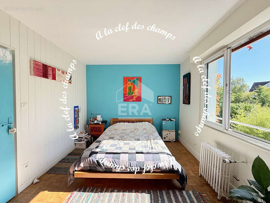 Maison à GIF-SUR-YVETTE