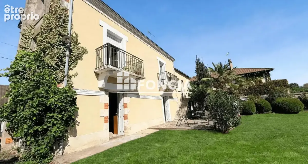 Maison T5, 4 chambres + studio indépendant avec jardin à La Flèche - photo 1