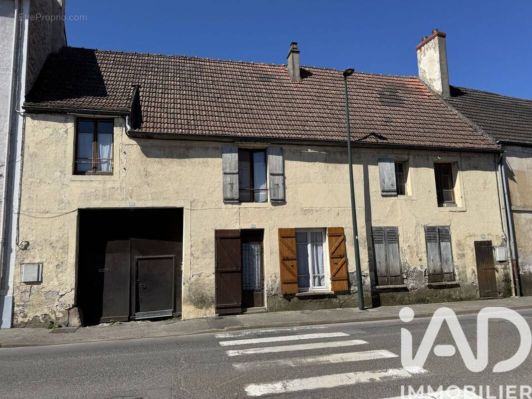 Photo 1 - Maison à ETAMPES