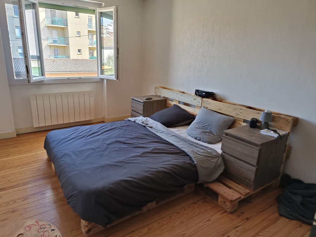 Appartement à LE PEAGE-DE-ROUSSILLON