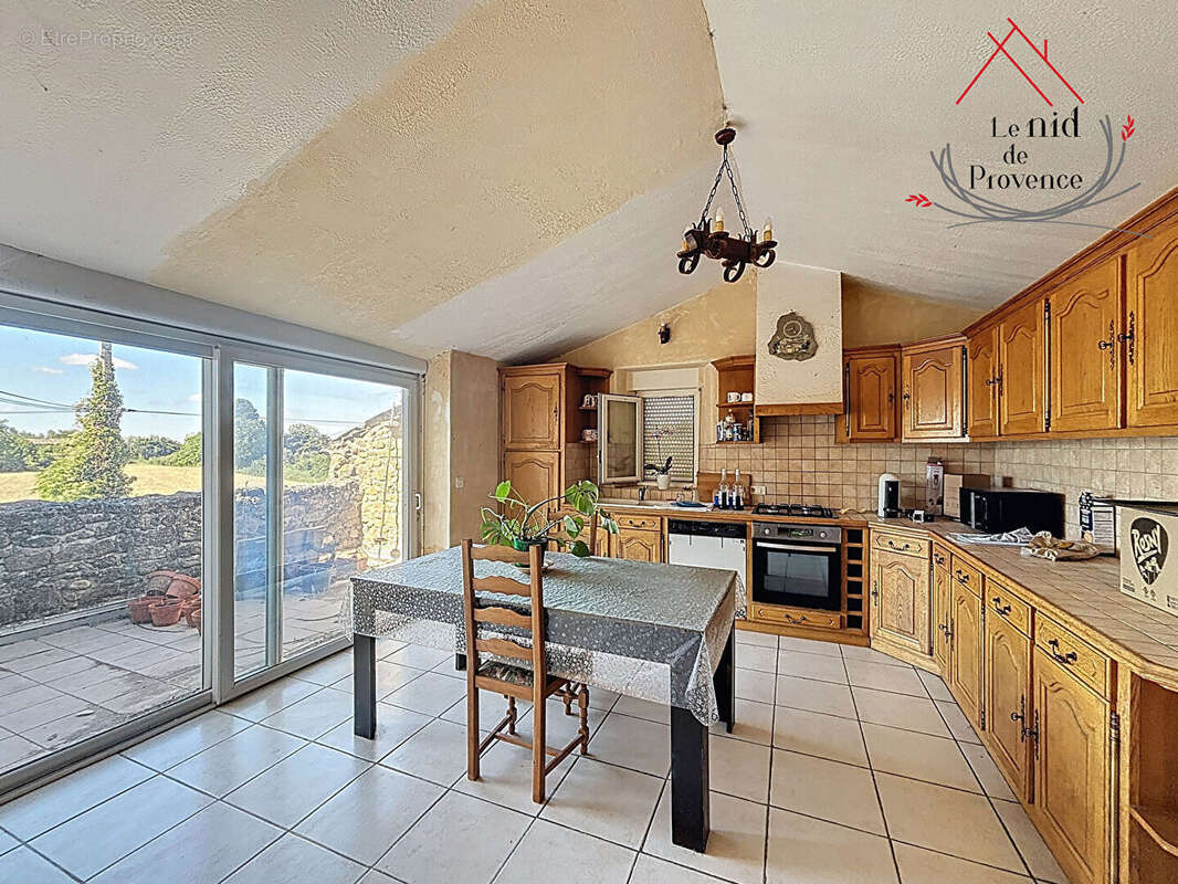 Maison à COLONZELLE