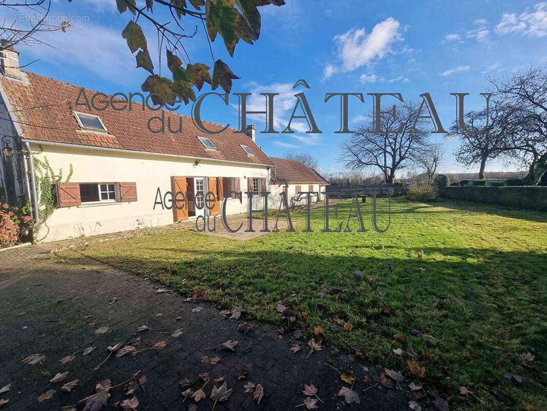 Maison à LES THILLIERS-EN-VEXIN