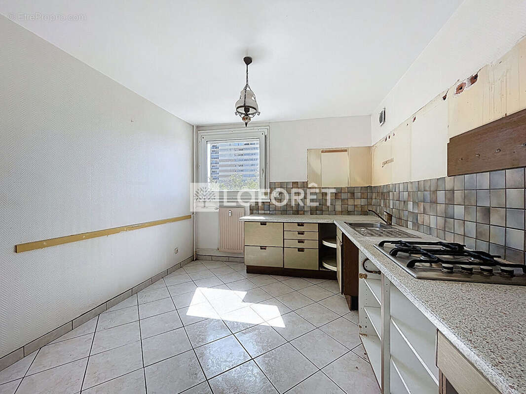Appartement à RILLIEUX-LA-PAPE