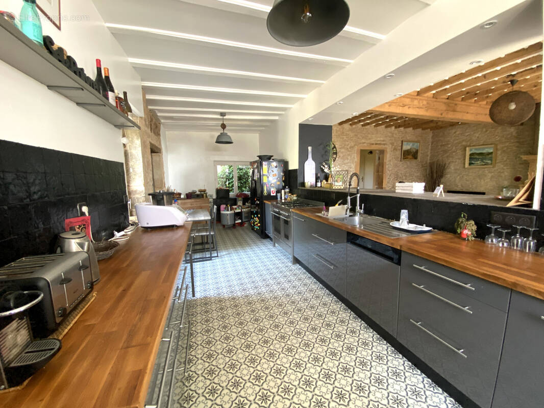 Maison à VILLEFRANCHE-SUR-SAONE