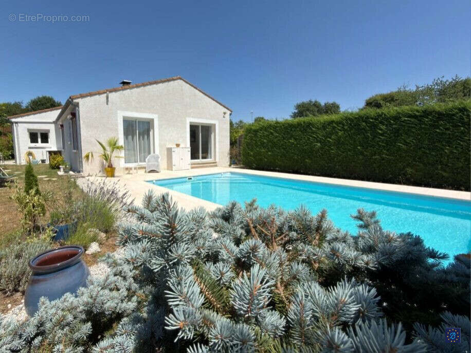 Maison à BREUILLET