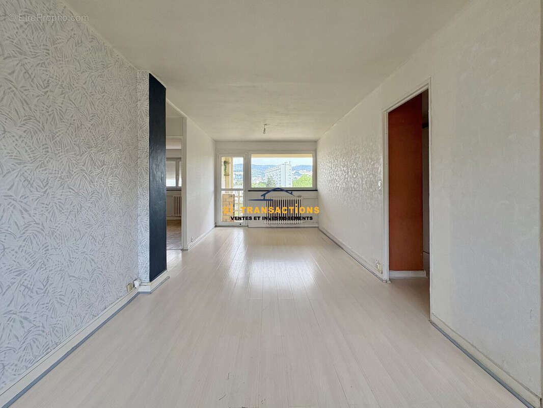 Appartement 55 m² à Saint-Etienne  - photo 5
