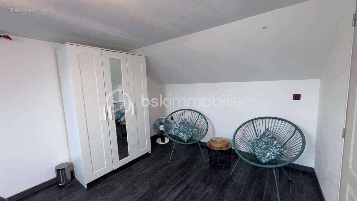 Maison à MONTHERME