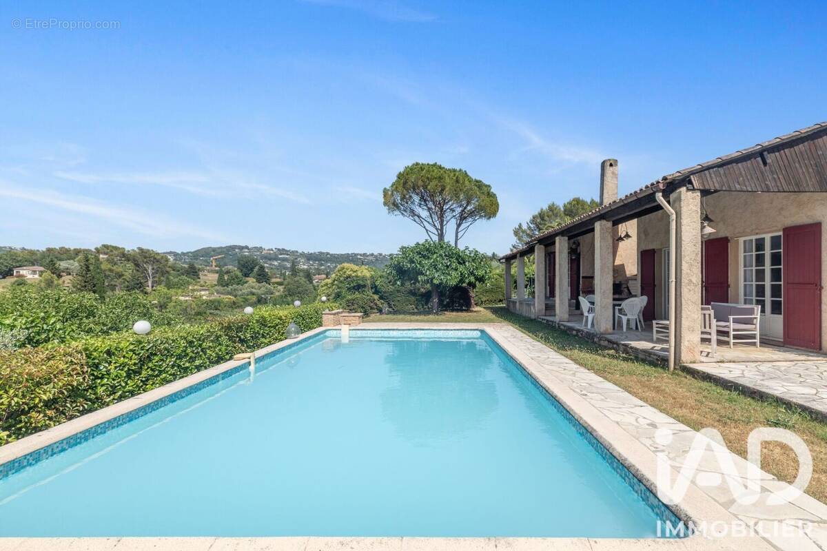 Photo 1 - Maison à MOUANS-SARTOUX