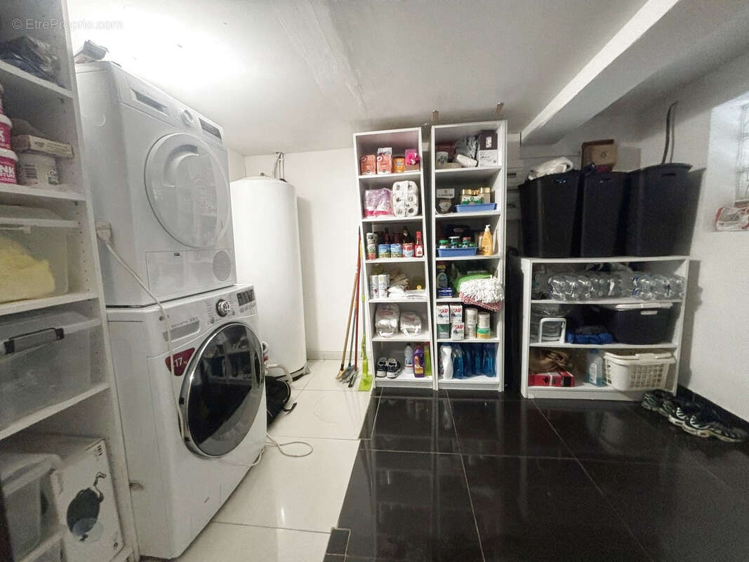 À Vendre : Superbe Demeure de Type F6 - photo 10