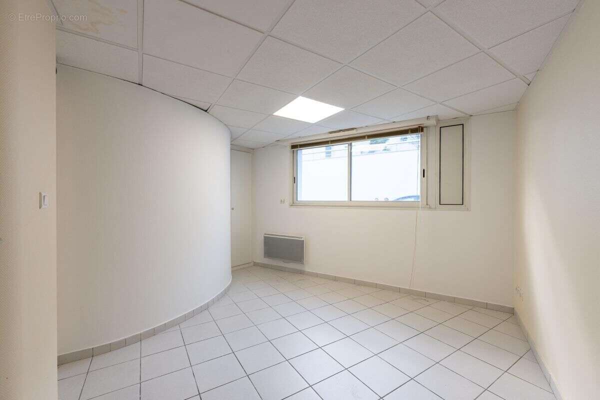 Photo 4 - Commerce à SAINT-NAZAIRE