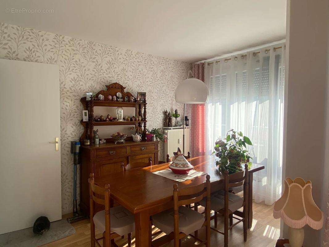 Appartement à MONTATAIRE