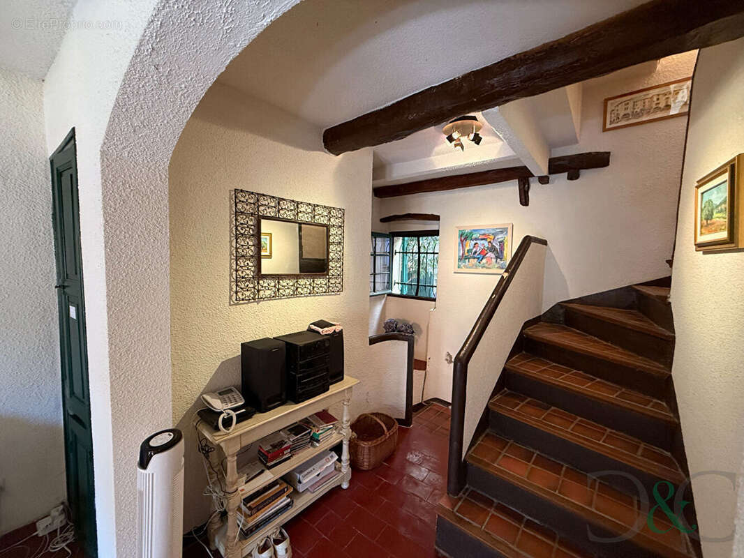 Maison à BORMES-LES-MIMOSAS