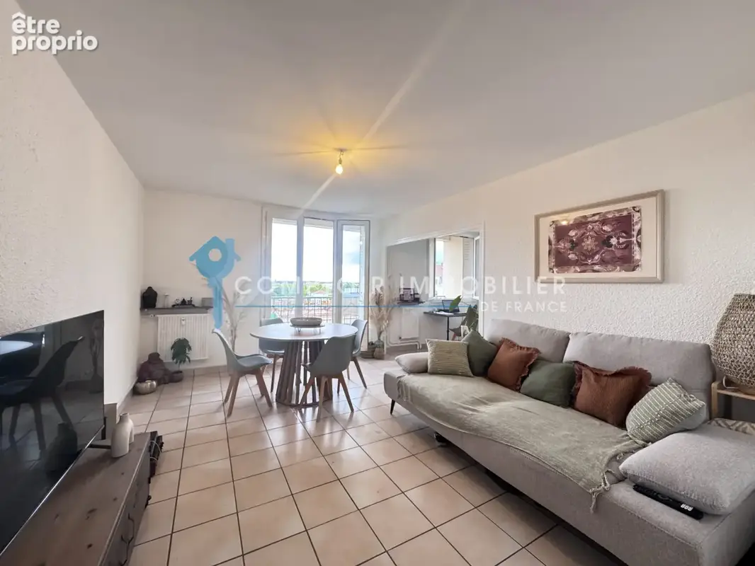 Appartement T5 avec balcon vue Vercors - À vendre à Romans-sur-Isère - Dpt Drôme (26) - photo 7