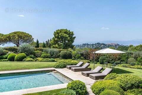 Maison à MOUGINS