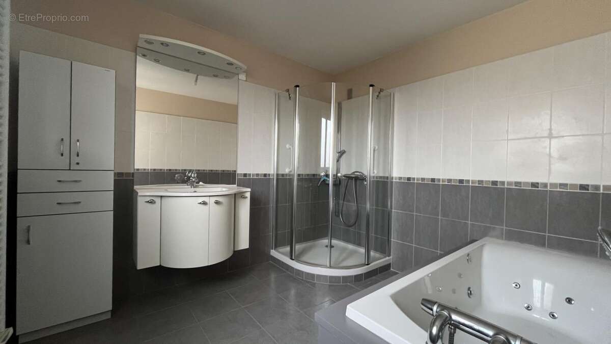 Appartement à AUTUN