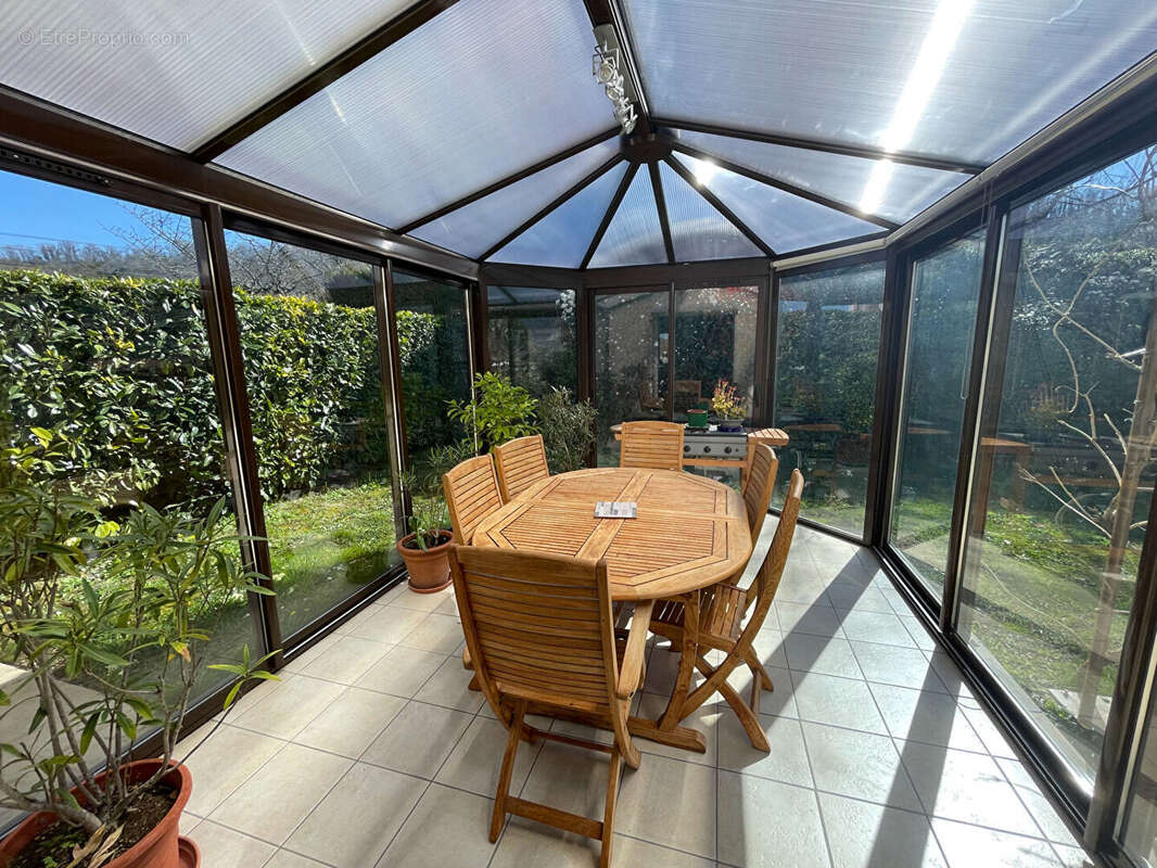 Maison à FONTAINES-SUR-SAONE