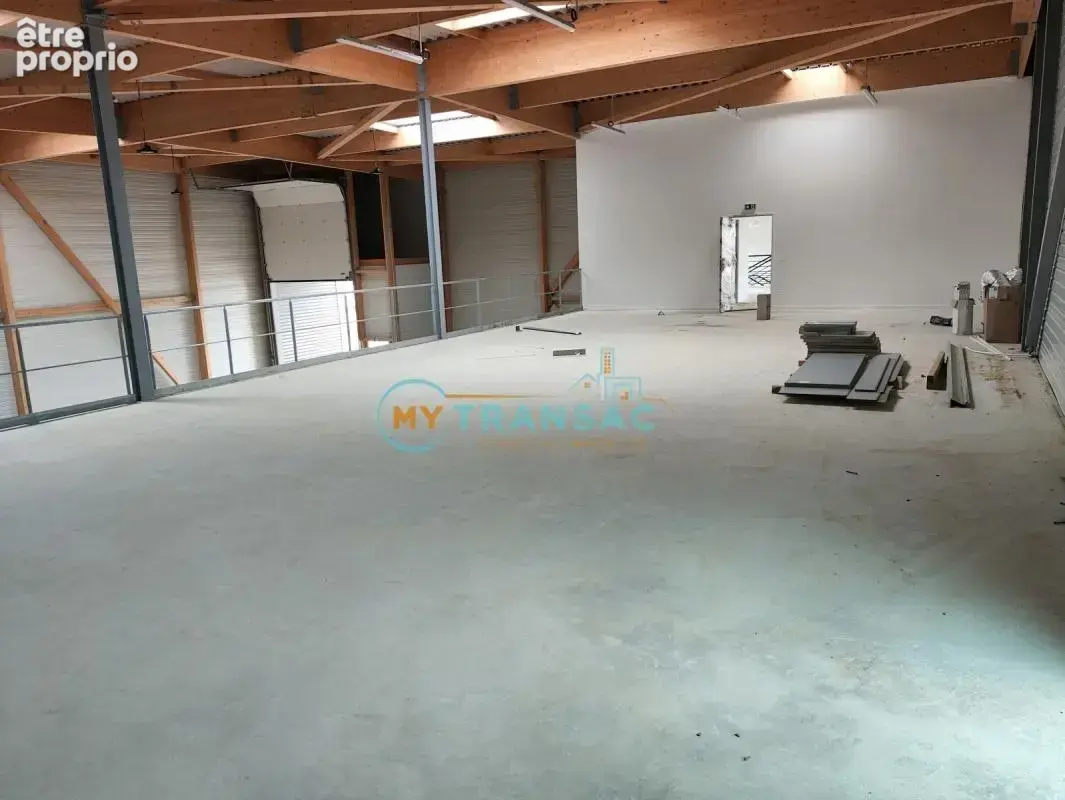 Commerce 700 m² à vendre à Courtry (77181) - photo 9