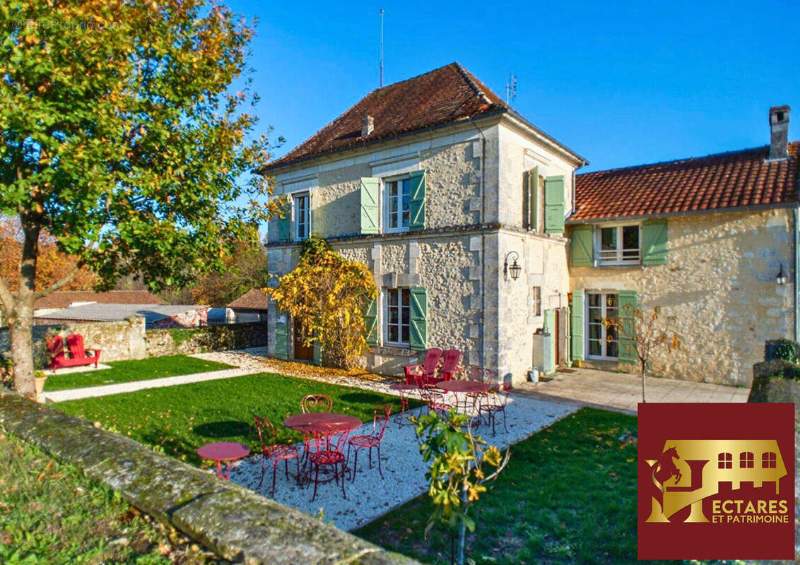 Maison à MAREUIL