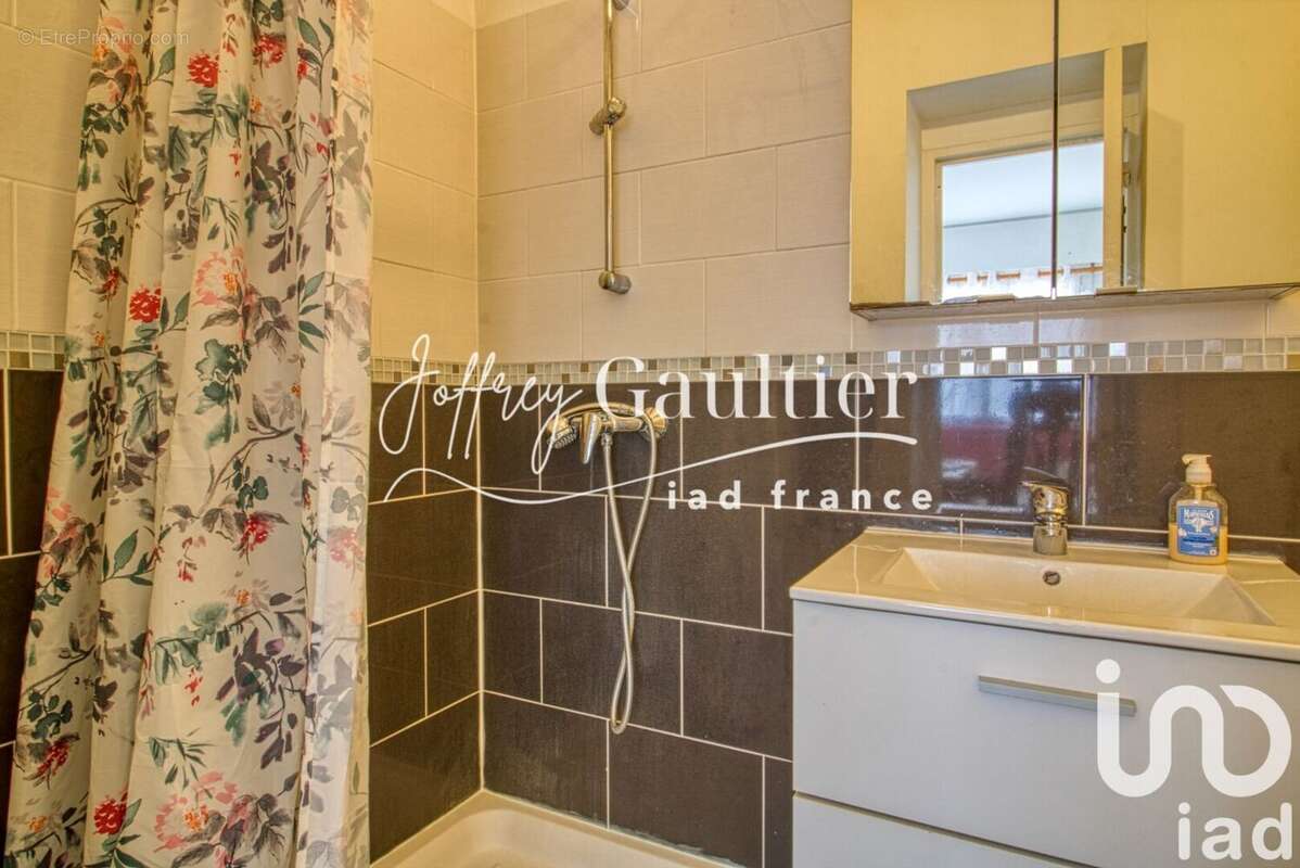 Photo 5 - Appartement à POISSY