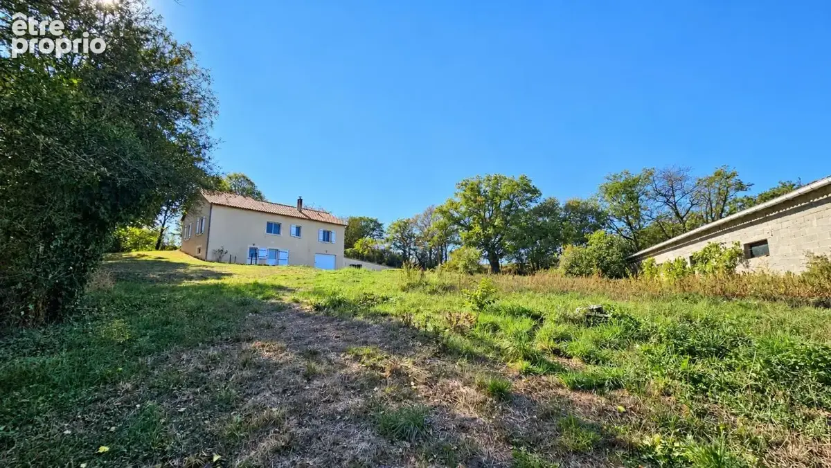 Un étang, plus de 2 hectares et une maison prête à vivre à M - photo 20