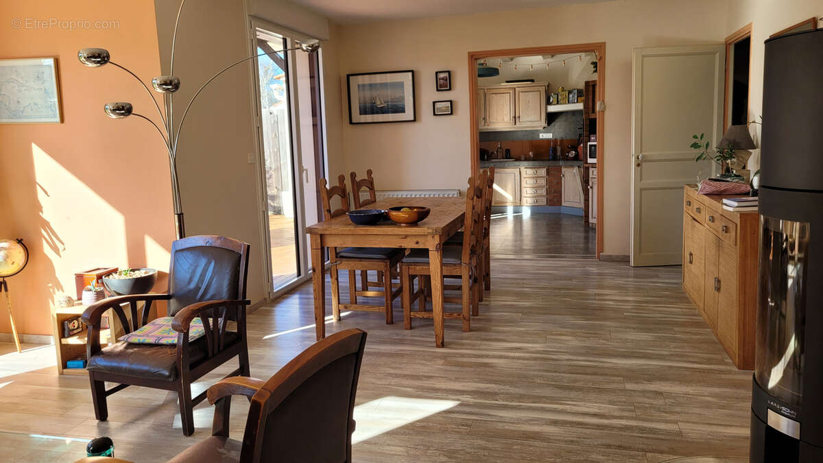 Maison à HAUTE-GOULAINE