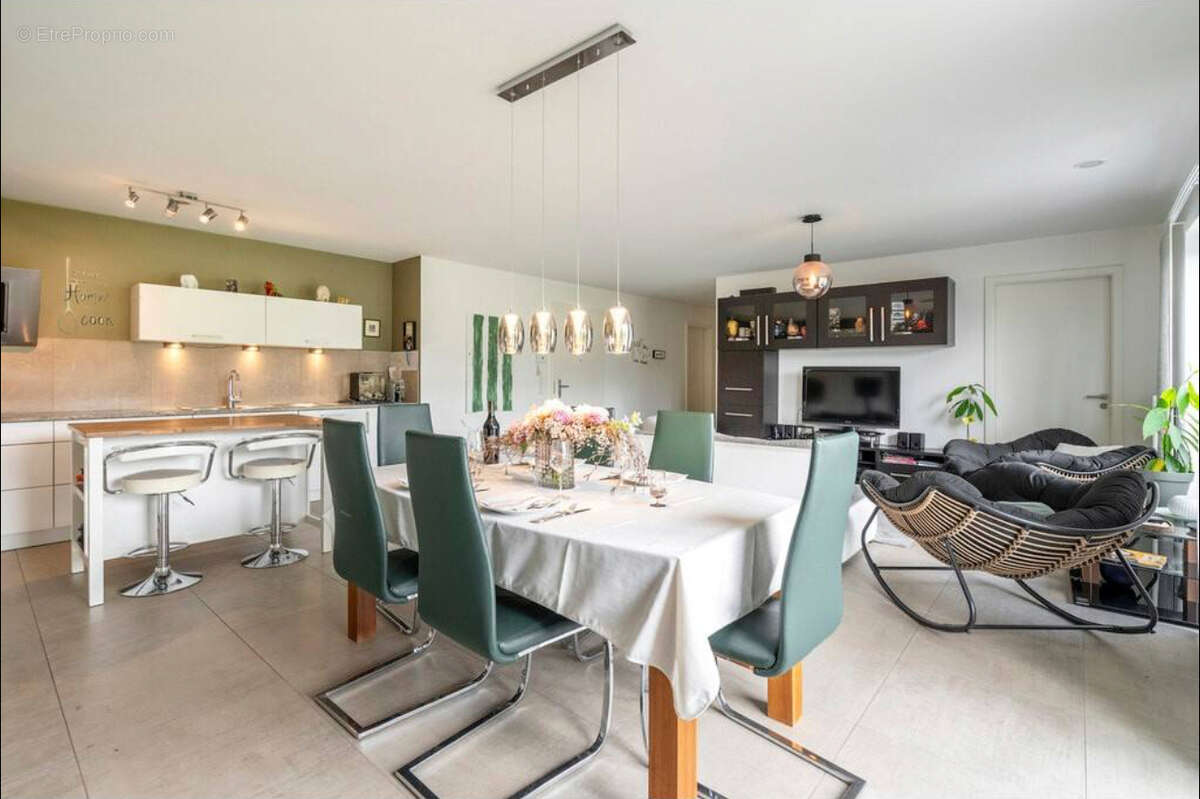 Appartement à NANTERRE