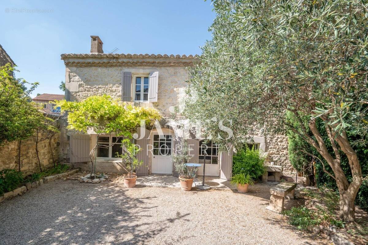 Maison à PARADOU