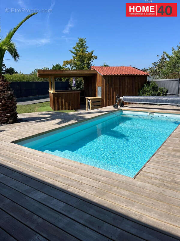 Maison à PARENTIS-EN-BORN