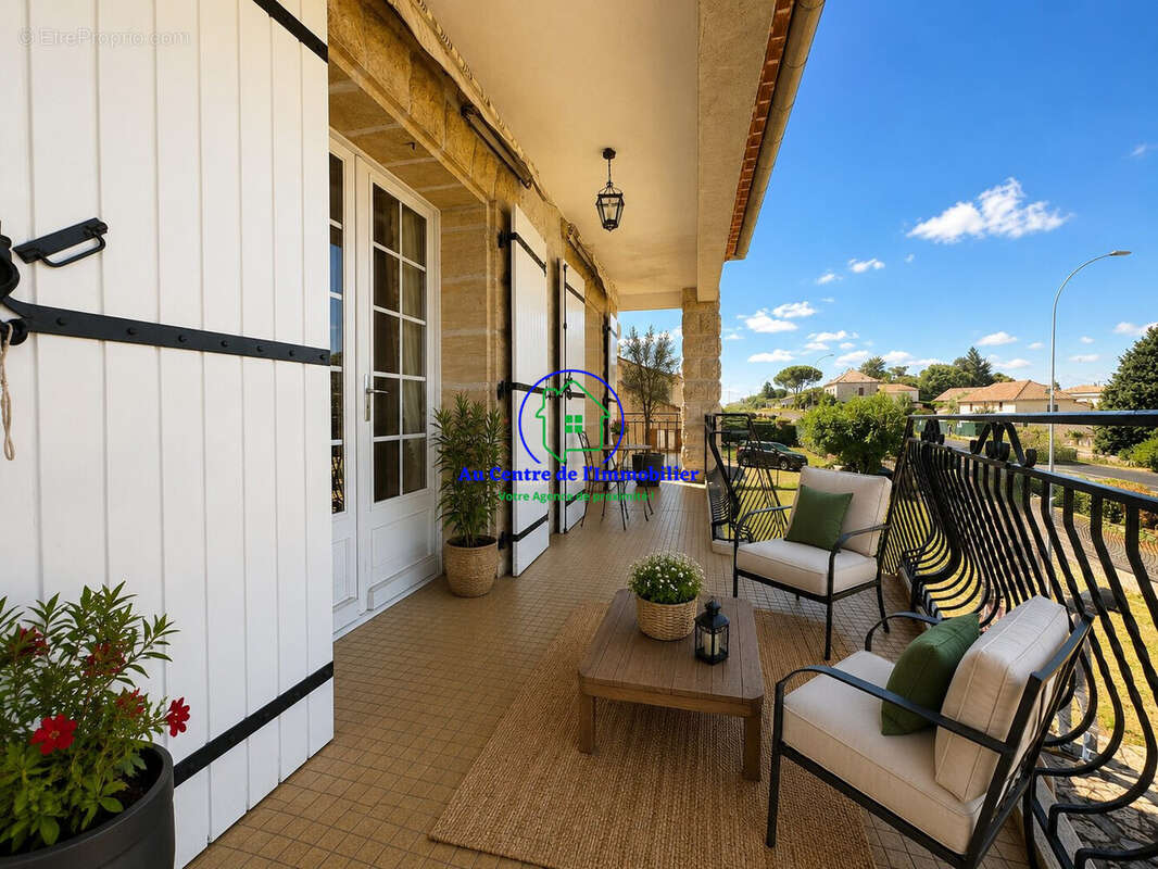Maison 140 m² à Pont-Du-Casse  - photo 2