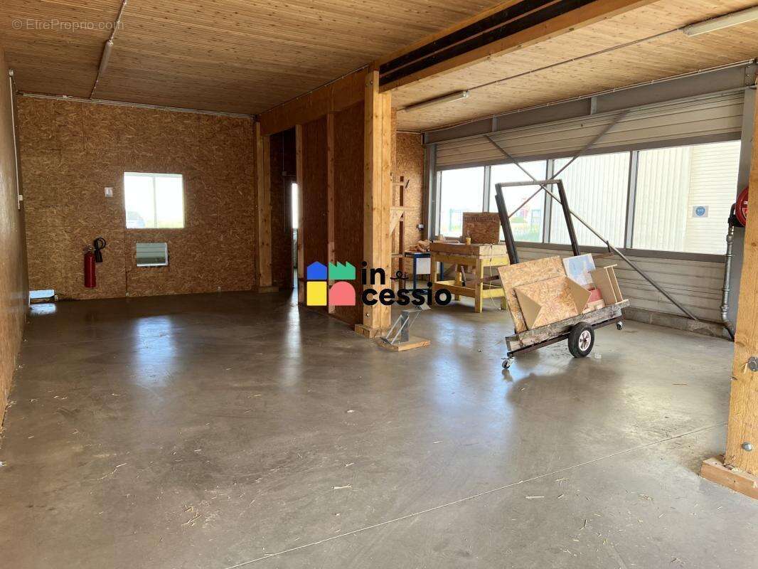 ? à louer ou à vendre – bâtiment d'activité récent - photo 19