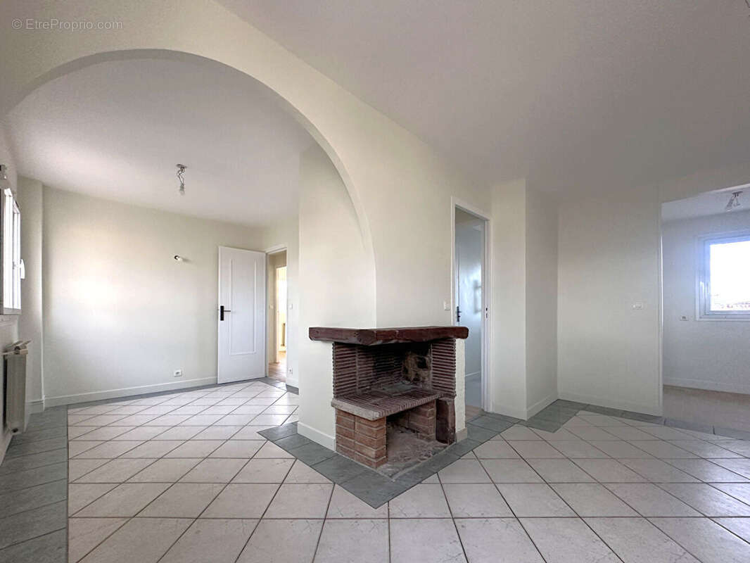 Appartement à CHOISY-LE-ROI