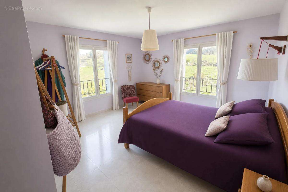 Maison à PIEGUT