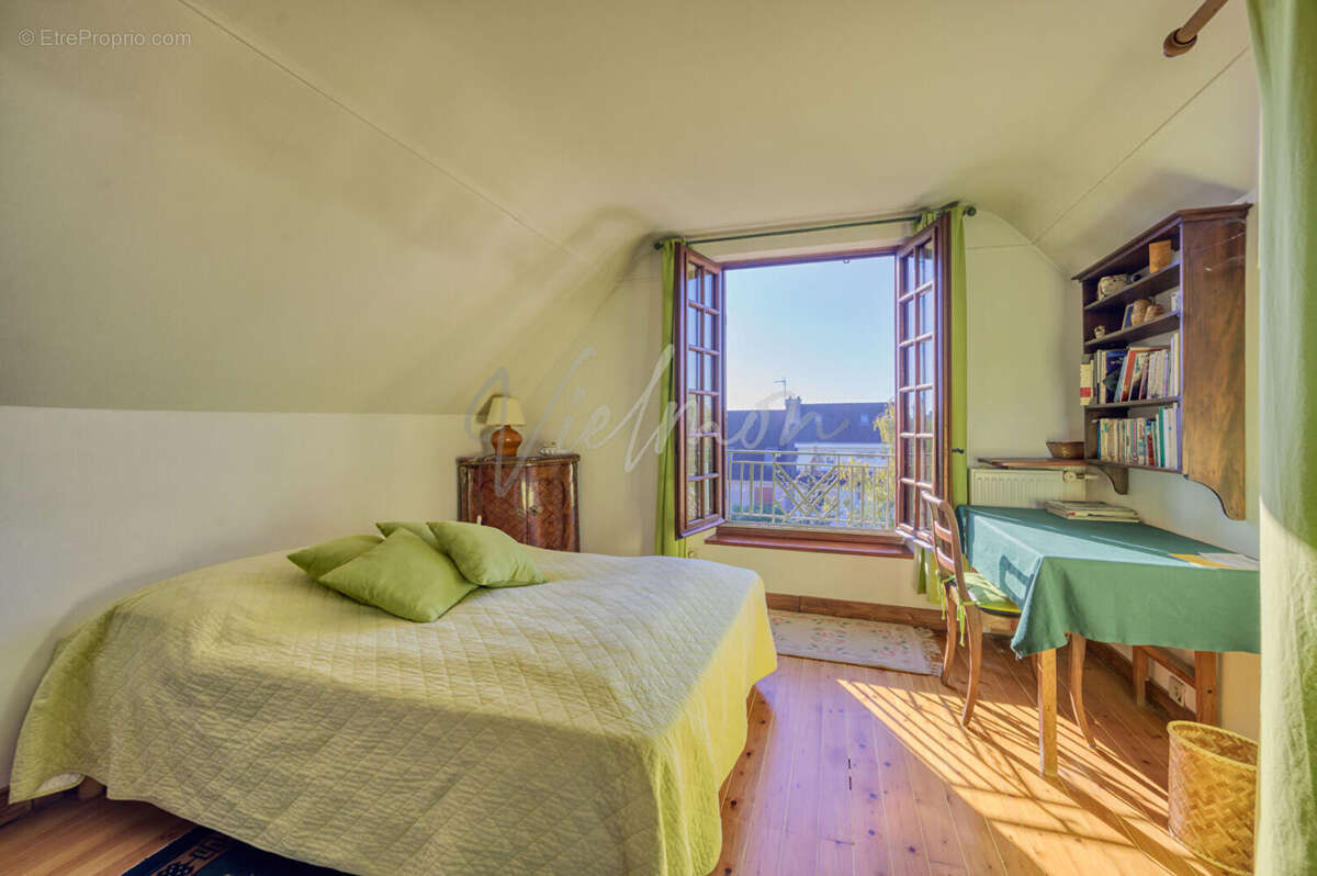 Maison à CONFLANS-SAINTE-HONORINE