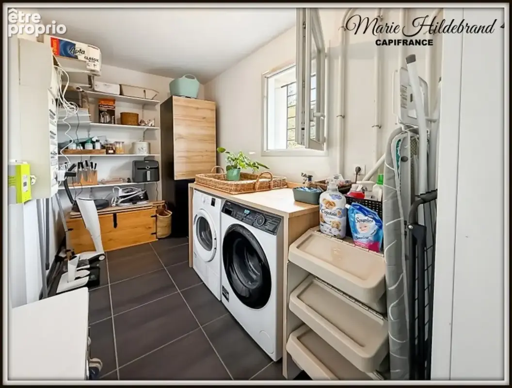 Maison récente de plain-pied – 4 chambres – piscine – terrain 2 349 m² - photo 6