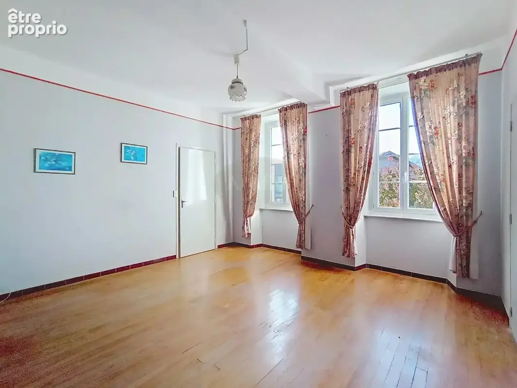 Grande maison avec garage - photo 14