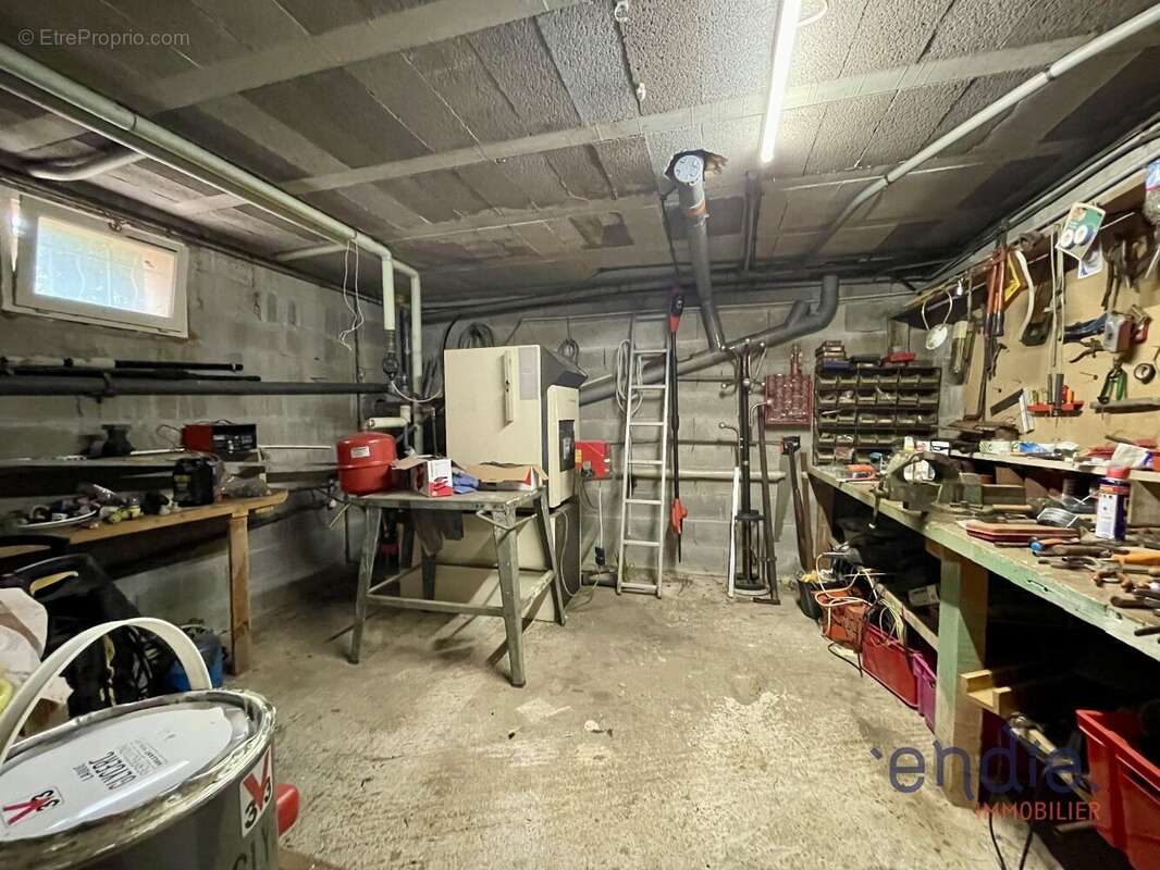 Lorgues villa t6 piscine garage - photo 32