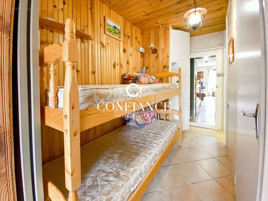 Appartement à SAINT-ETIENNE-DE-TINEE