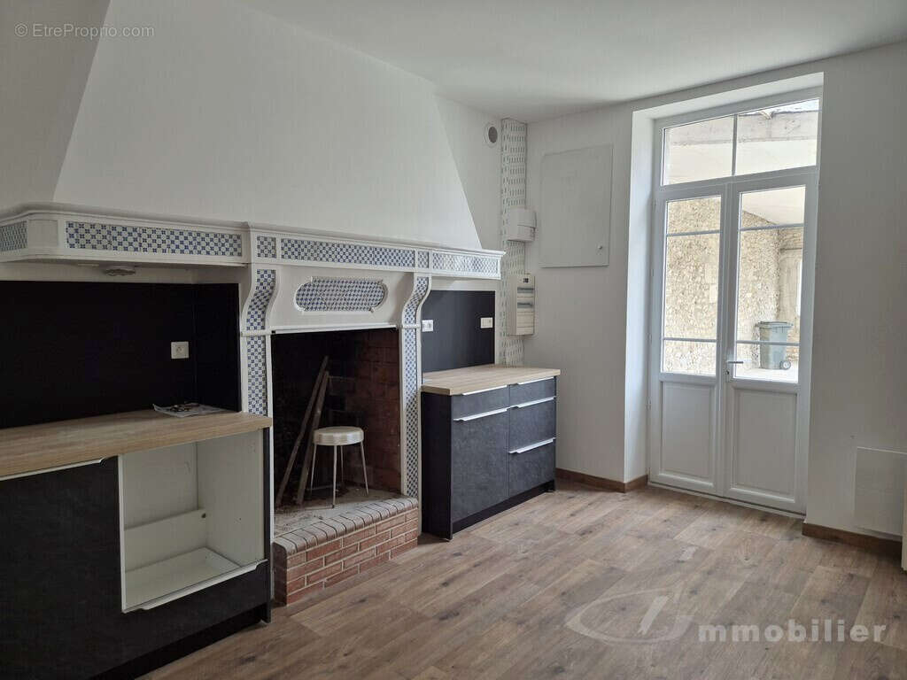 Maison à RAZAC-SUR-L&#039;ISLE