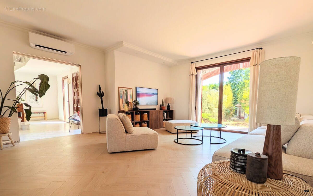 Maison 163 m² à Fontenilles  - photo 1