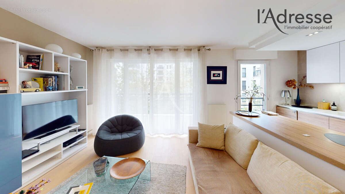Appartement à SURESNES