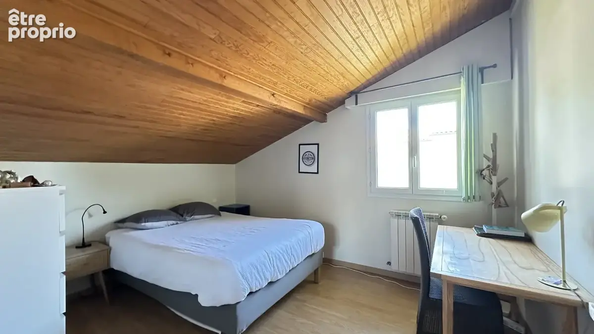 GOLF ET CENTRE VILLE VILLA A PIED POUR CETTE VILLA DE 6 Pièces de 150 m2 sur une parcelle de 800 m2 avec piscine - photo 18