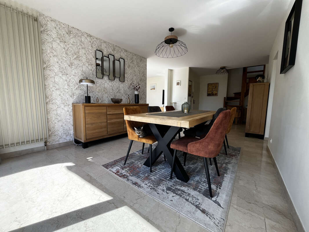 Appartement à NIMES